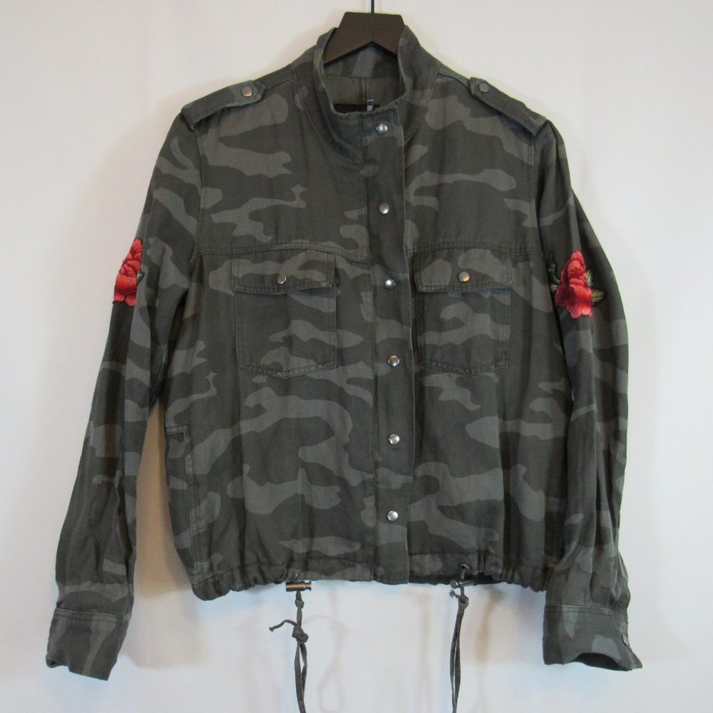Rails Collins Camo Rose Patch Linen Jacket - Picture 5 of 12
